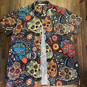 Sugar skull Día de Los Muertos button down shirt size L
